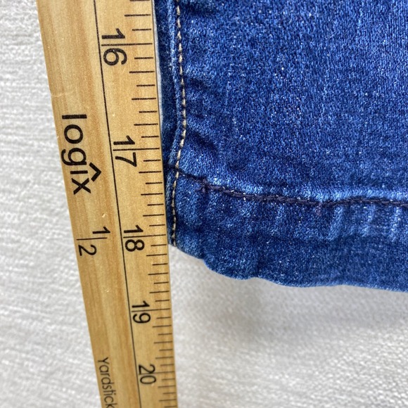 Levis 545 Capri Jeans Womens 6 Blue Dark Wash Low Rise Cropped Denim Pants - Picture 4 of 9